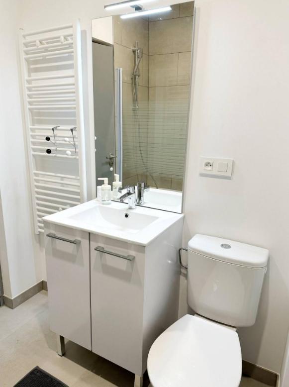 Rs-0 - Appartement F2 Au Rdc A Mulhouse Pour 1-3 Pers 外观 照片