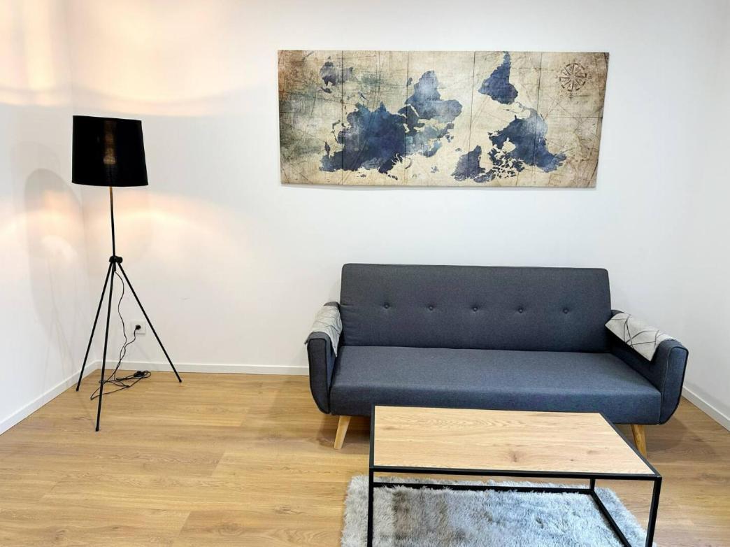Rs-0 - Appartement F2 Au Rdc A Mulhouse Pour 1-3 Pers 外观 照片
